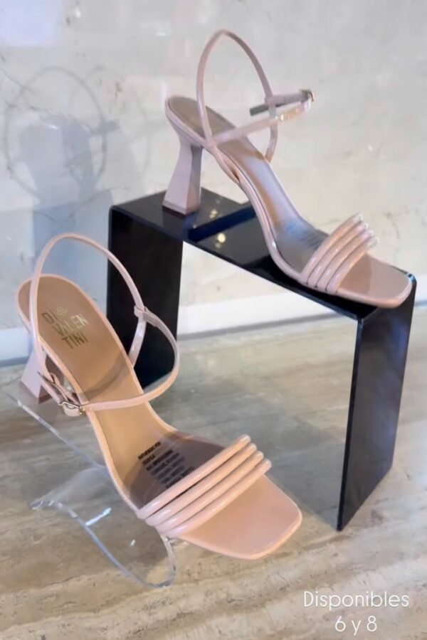 Nude Tacos Brasileros