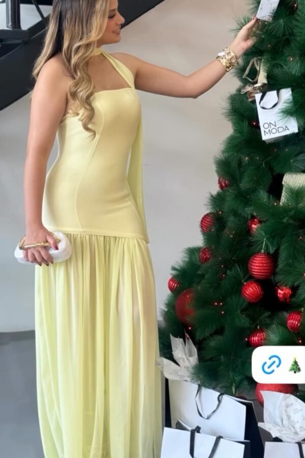 Yellow Dress Con Bufanda