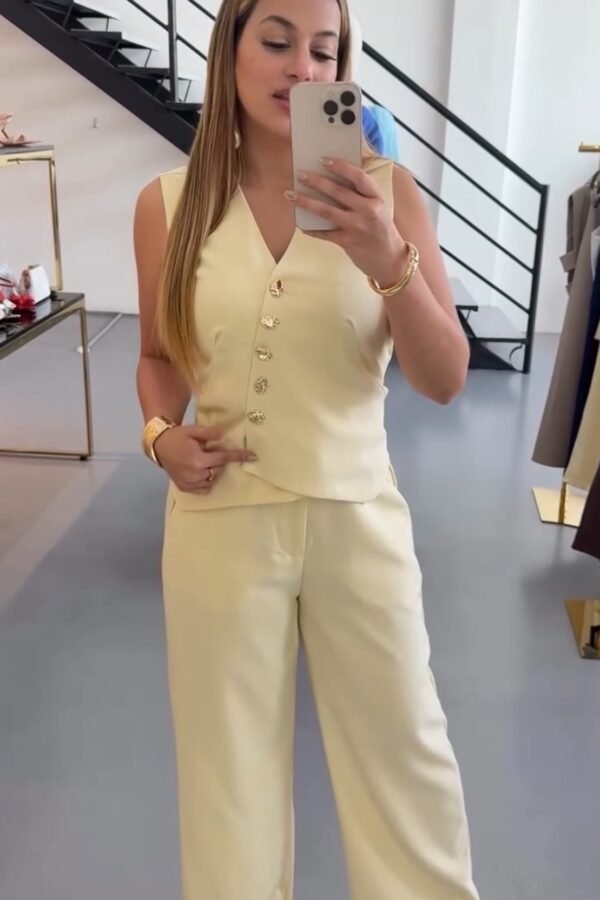 Yellow Set Blusa Y Pantalon Con Cinturon