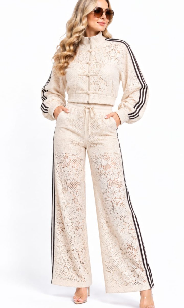 She Travels Set Deportivo Beige